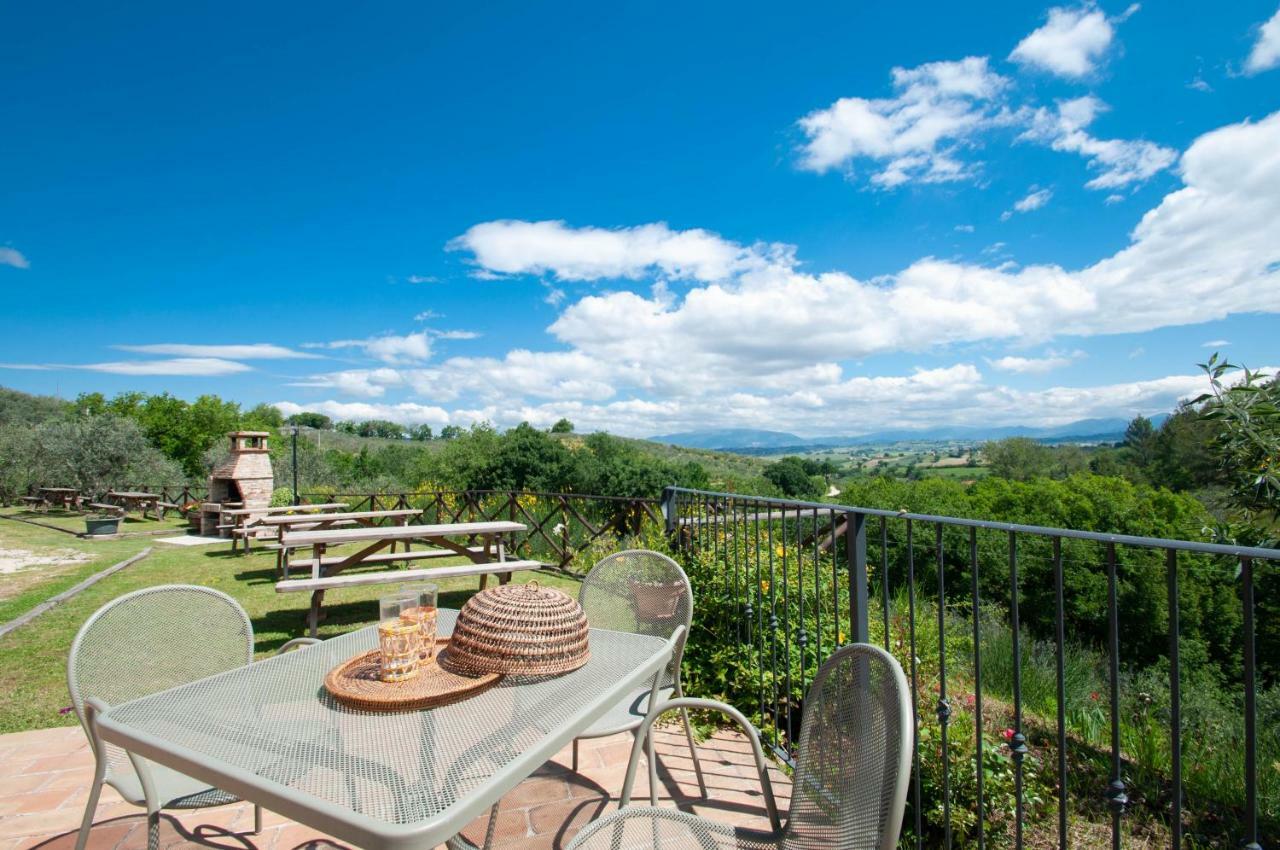 Agriturismo Molino Verde Montecchio  Exterior photo